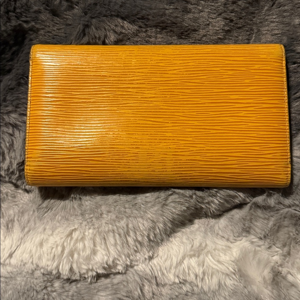 Louis Vuitton Mustard Yellow Wallet - Picture 2 of 5